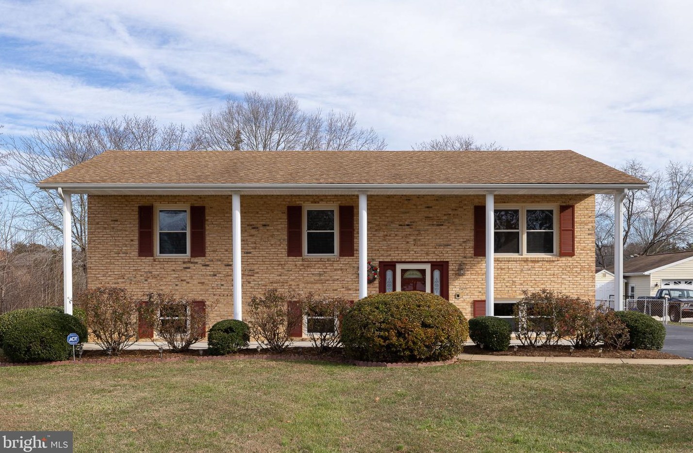 20 Vesta Dr, Fredericksburg, VA 22405