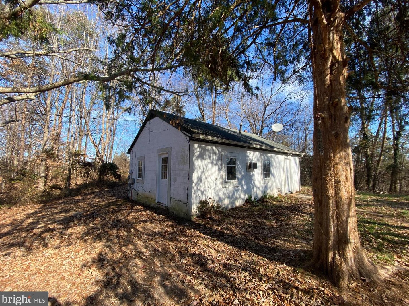 202 Truslow Rd, Fredericksburg, VA 22405