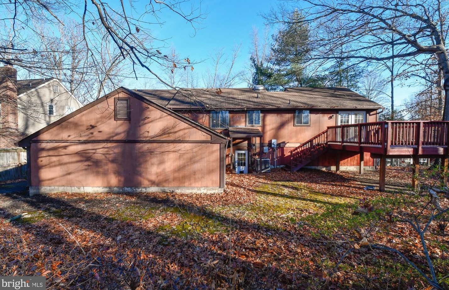 1013 Spain Dr, Stafford, VA 22554-1921