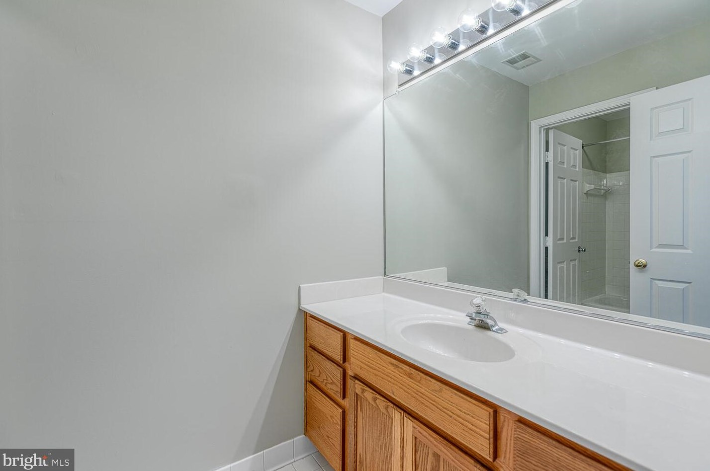 14 Monarch Ct, Stafford VA  22554-8801 exterior