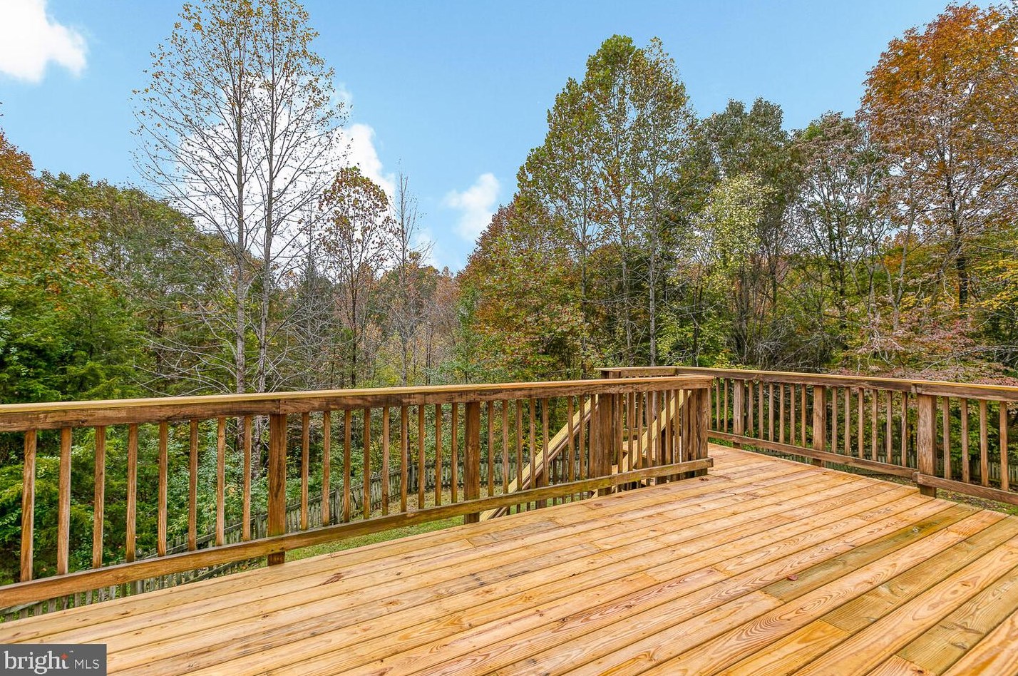 14 Monarch Ct, Stafford VA  22554-8801 exterior