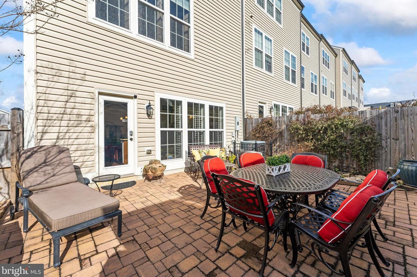 314 Almond Dr, Stafford, VA 22554-2565