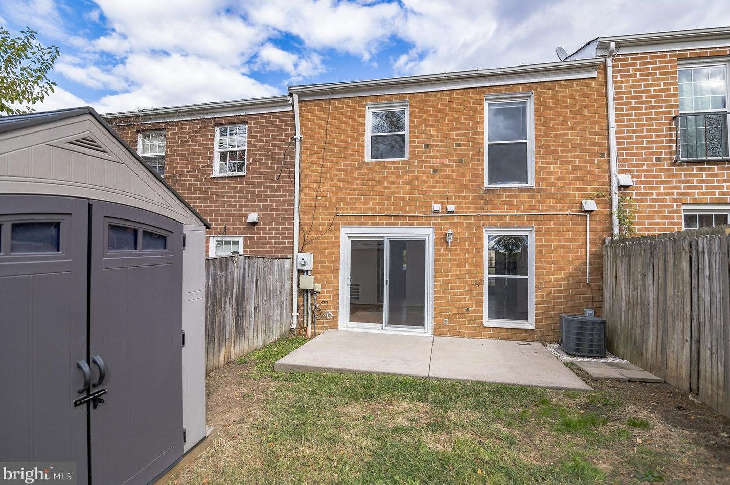 67 Chestnut Dr, Stafford VA  22554-5058 exterior