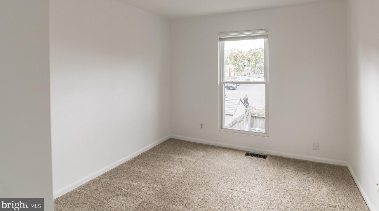 67 Chestnut Dr, Stafford VA  22554-5058 exterior