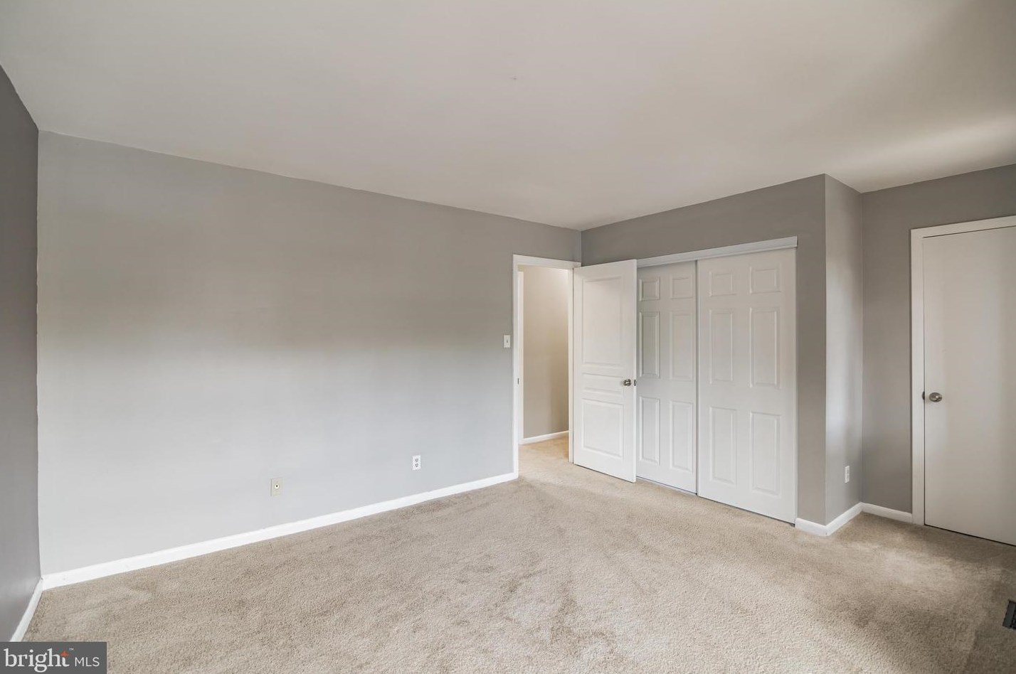 67 Chestnut Dr, Stafford VA  22554-5058 exterior