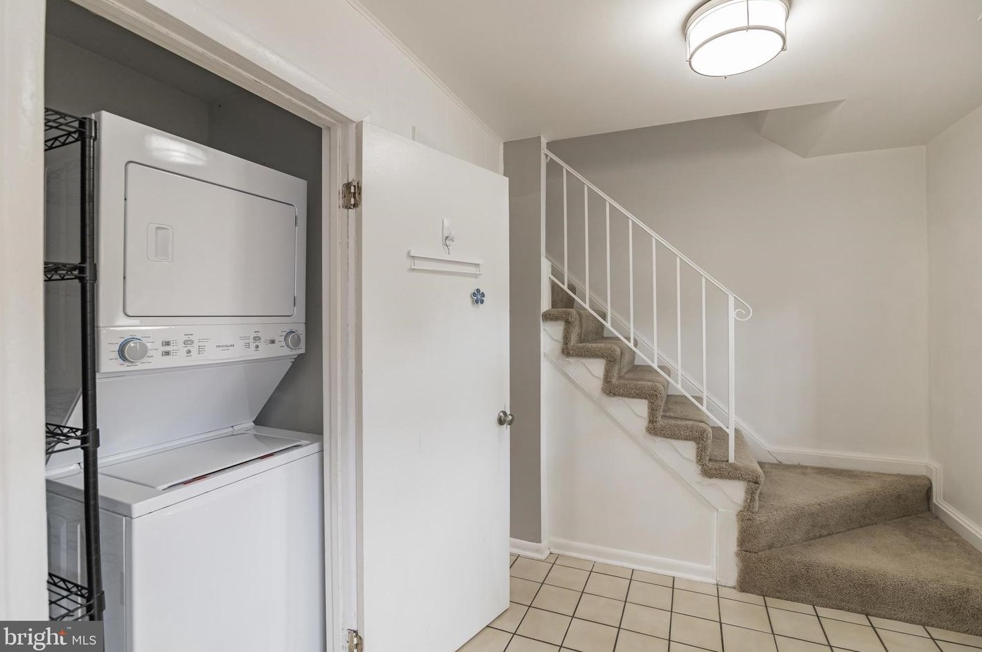 67 Chestnut Dr, Stafford VA  22554-5058 exterior