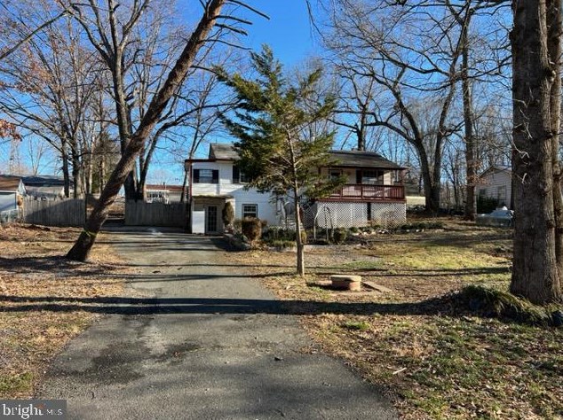 19 Hickory Ln, Stafford, VA 22556-1212