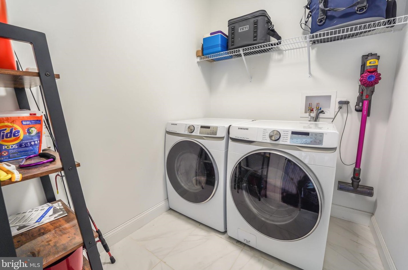 24 Perkins Ln, Stafford VA  22554-5337 exterior