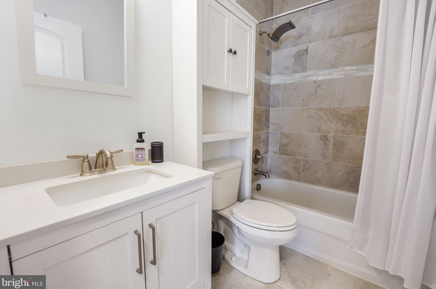 24 Perkins Ln, Stafford VA  22554-5337 exterior