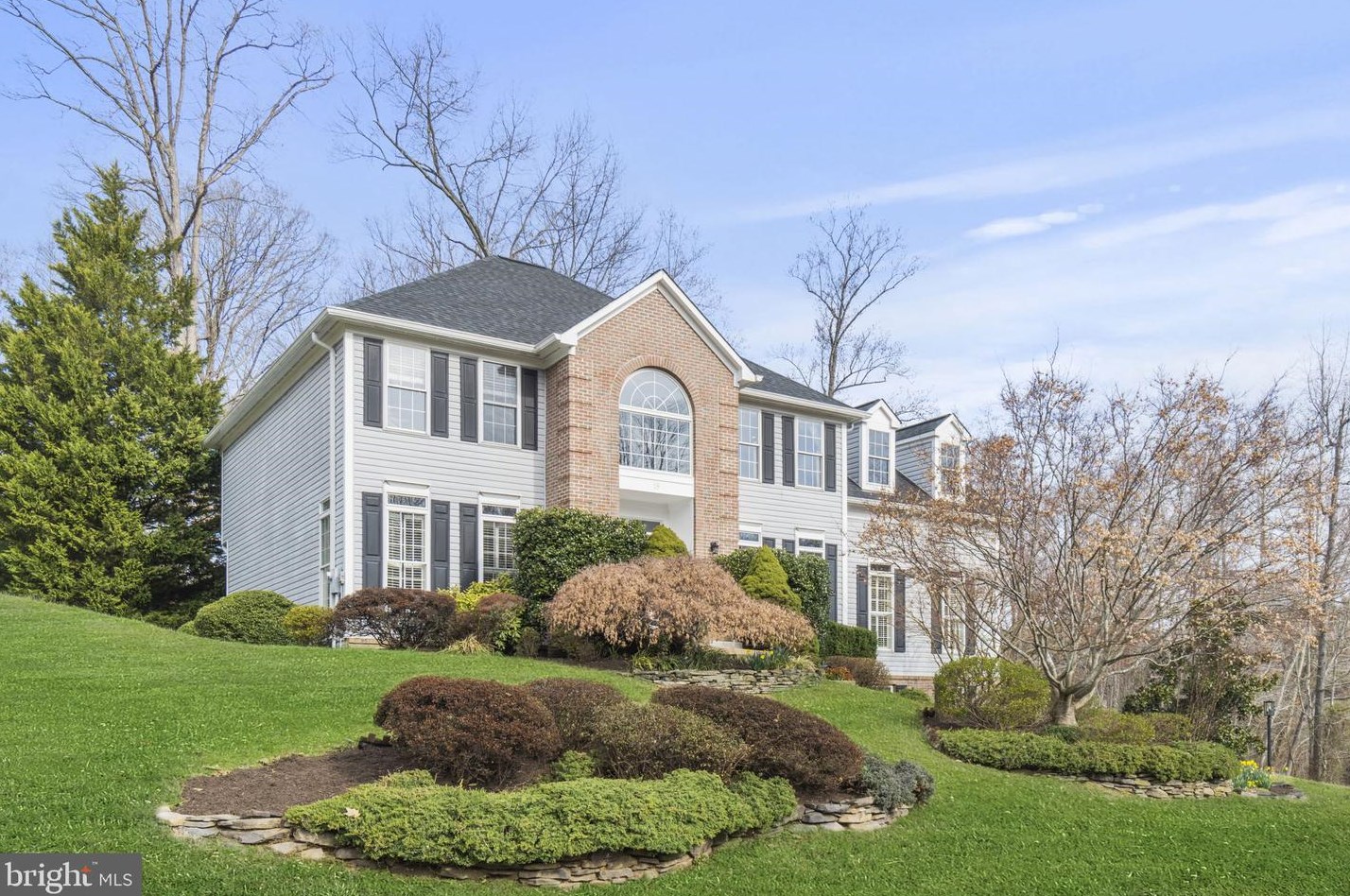 18 Monument Dr, Stafford VA  22554-8508 exterior