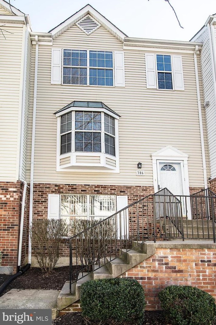 306 Westminster Ln, Stafford, VA 22556-4582