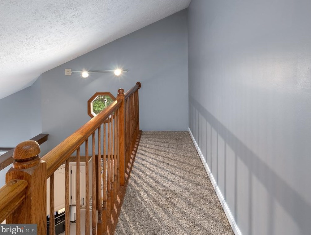 2004 State Room Dr, Stafford VA  22554-2322 exterior