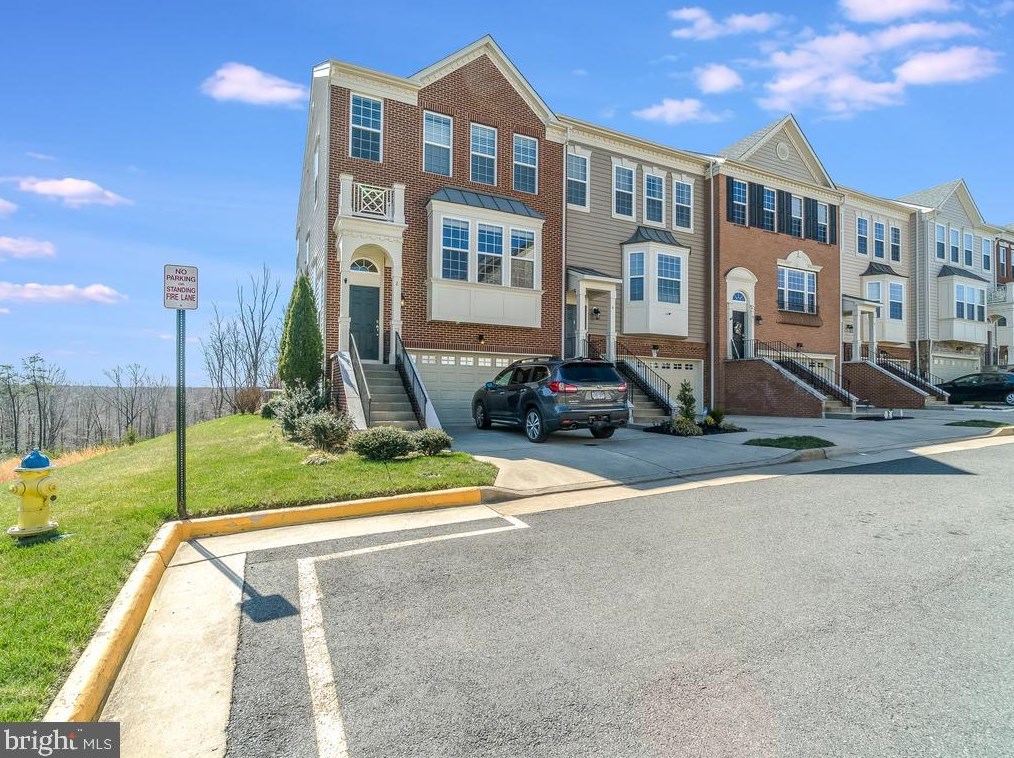 2 Mica Way, Stafford, VA 22554-8536