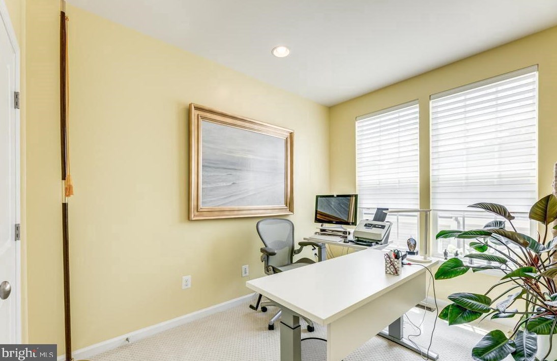 123 Almond Dr, Stafford VA 22554-2537 exterior