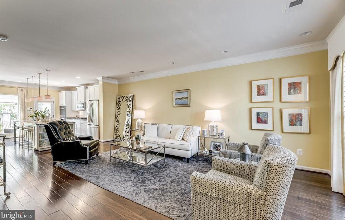 123 Almond Dr, Stafford VA 22554-2537 exterior