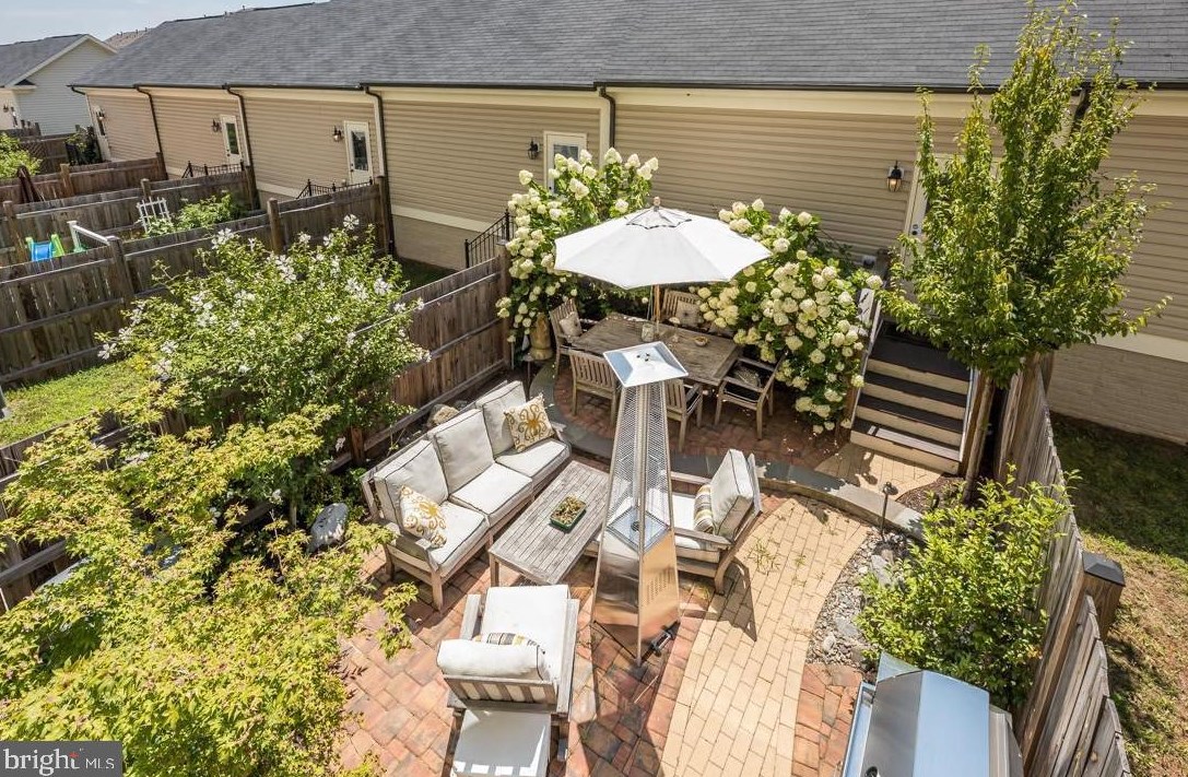 123 Almond Dr, Stafford VA 22554-2537 exterior