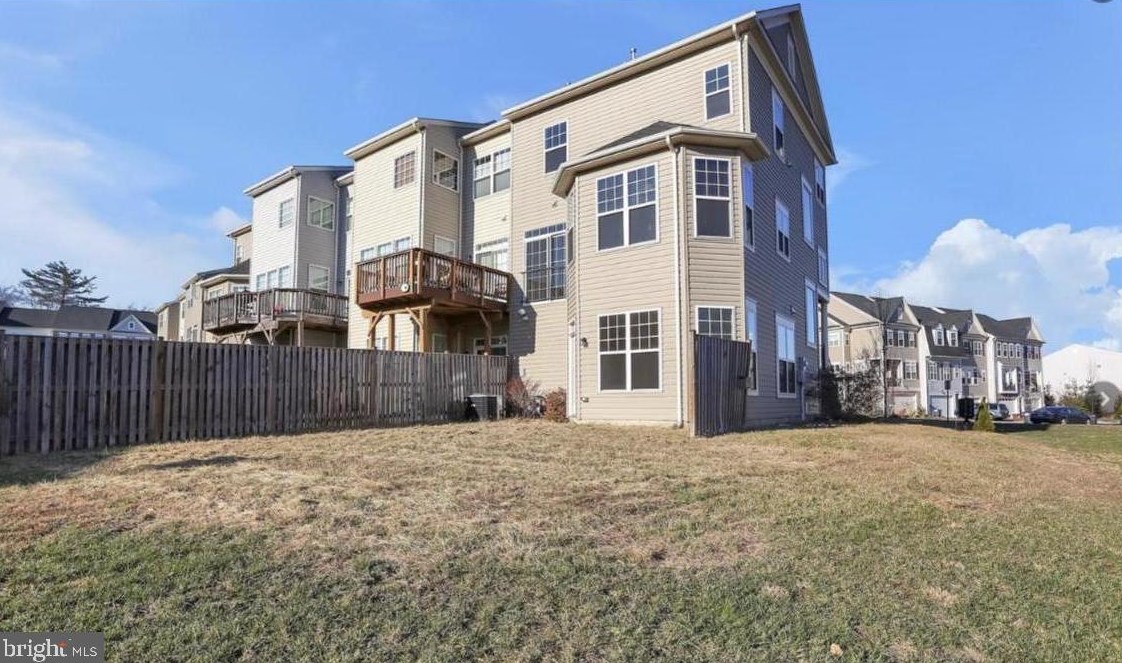 20 Niday Dr, Stafford, VA 22556-4633