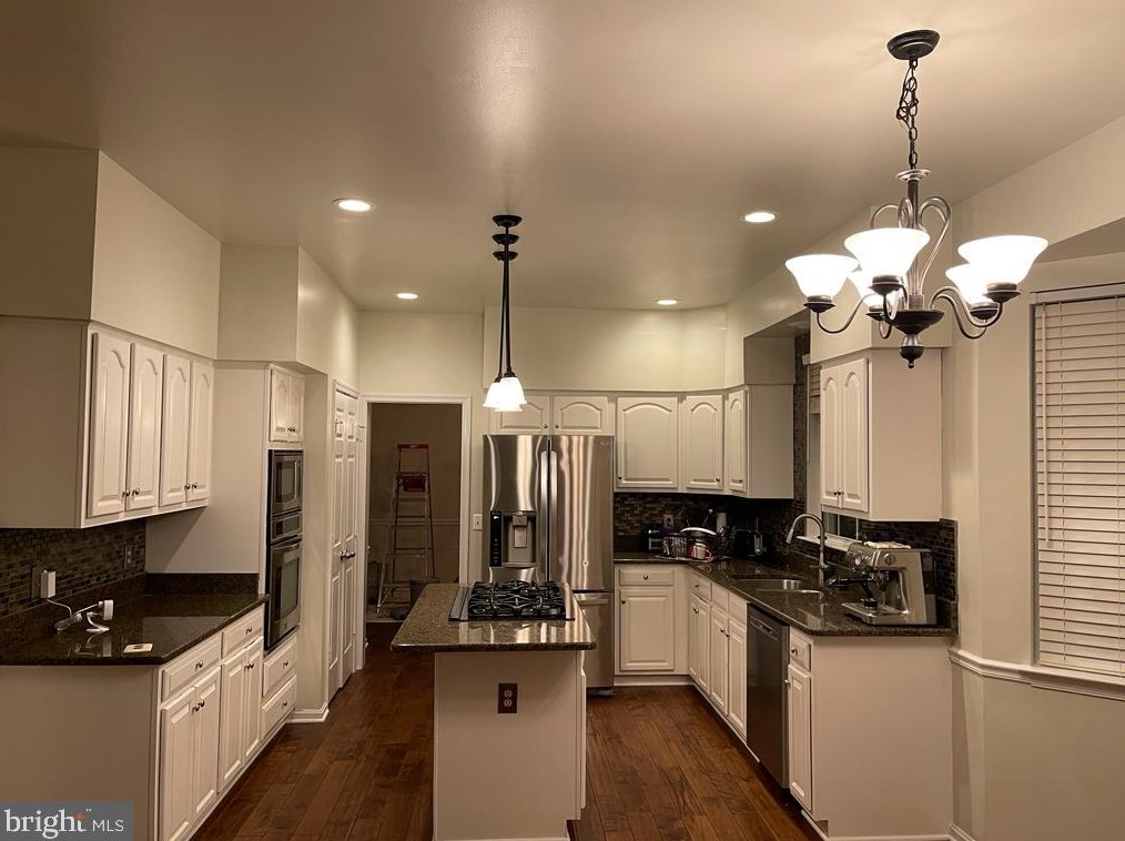 66 Blossom Wood Ct, Stafford, VA 22554