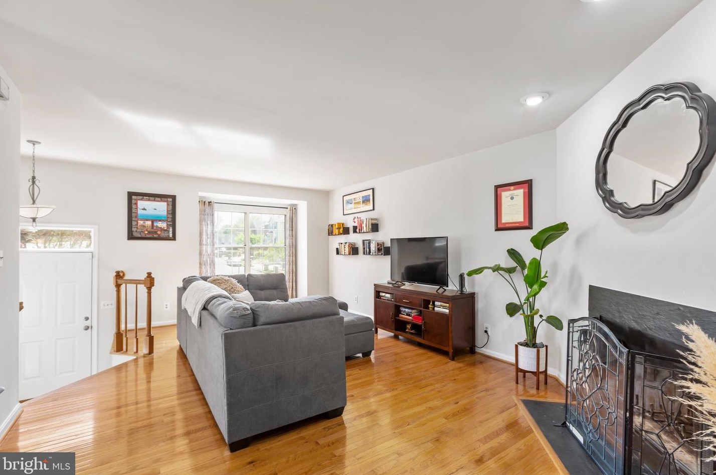 400 Club House Rd, Fredericksburg, VA 22406