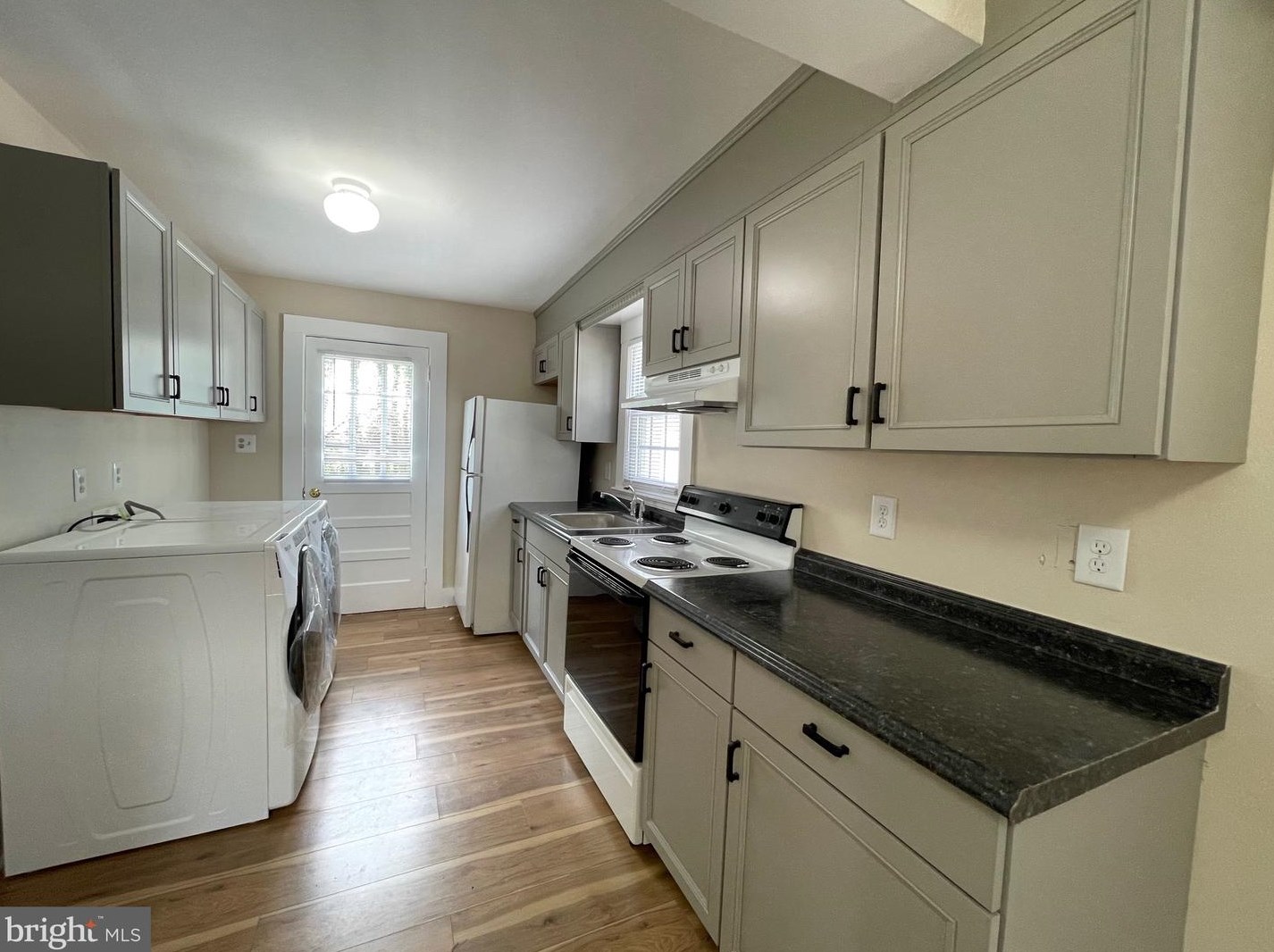 920 Northside Dr, Fredericksburg, VA 22405