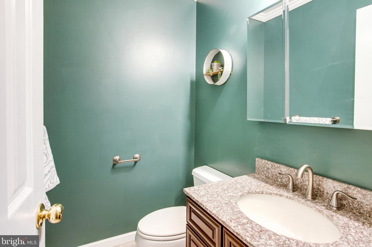 1 Rosepetal St, Stafford VA  22556-6219 exterior