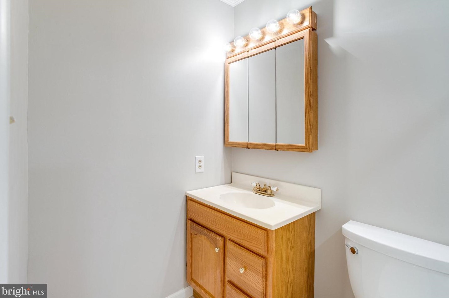 1 Rosepetal St, Stafford VA  22556-6219 exterior