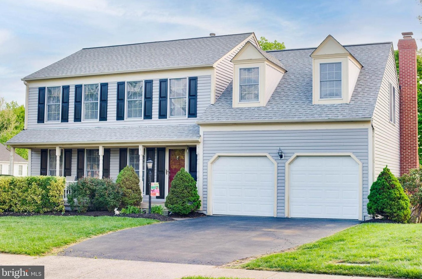 1 Oakbrook Ct, Stafford, VA 22554-7529