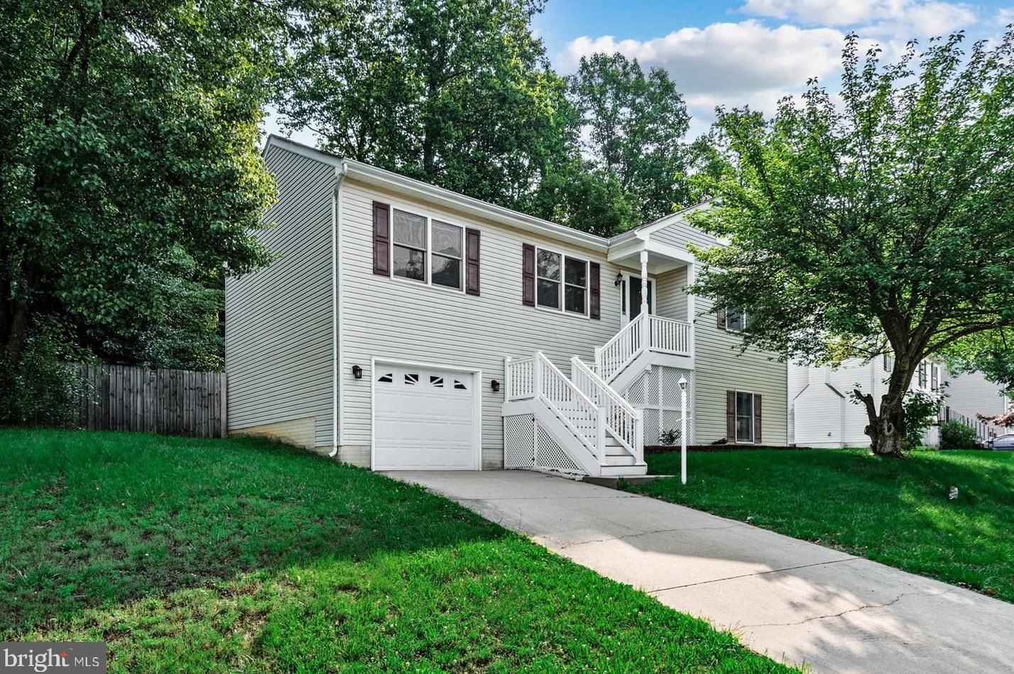 20 Oak Rd, Stafford, VA 22556