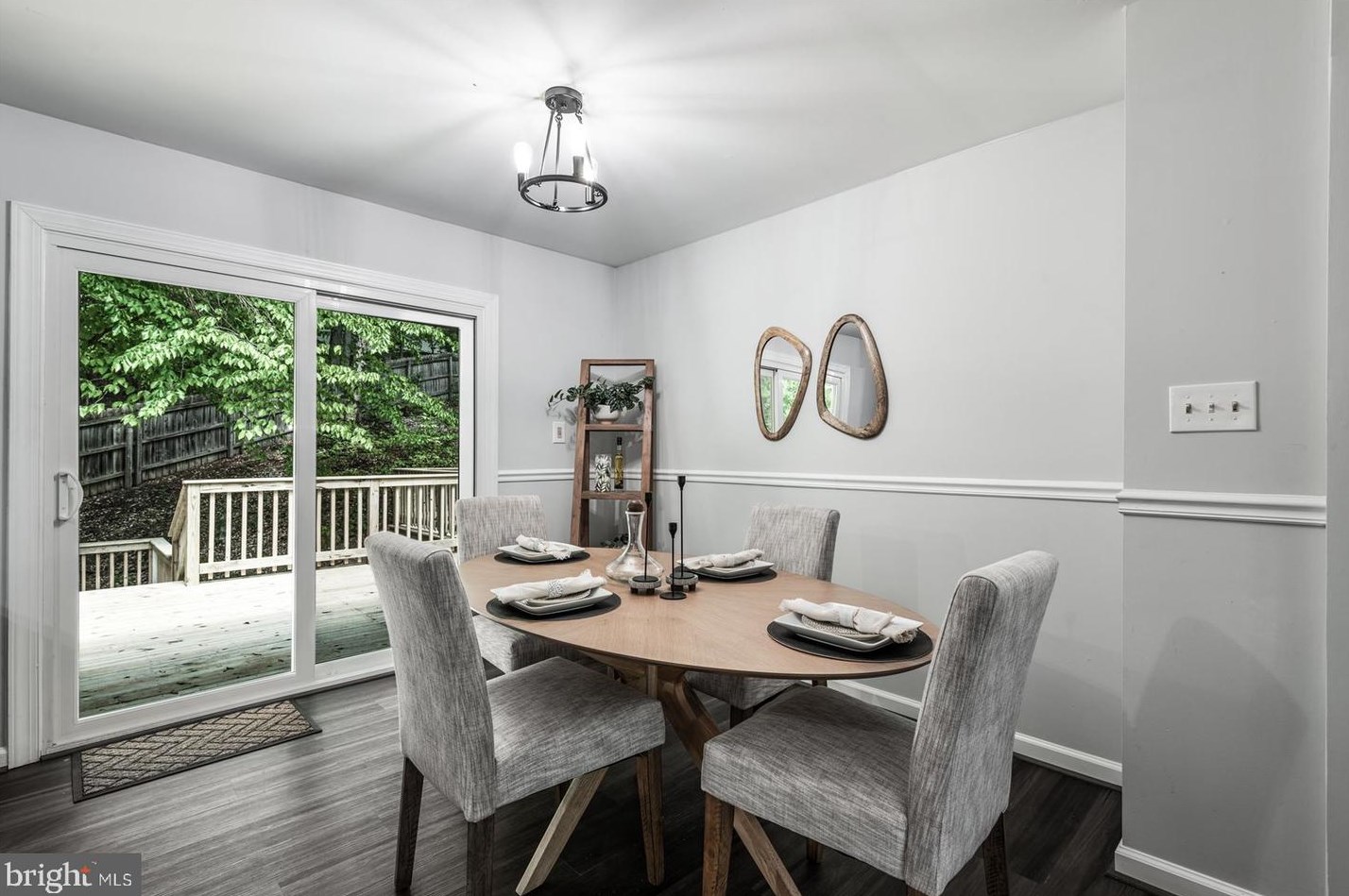 1011 Aquia Dr, Stafford VA  22554-1940 exterior