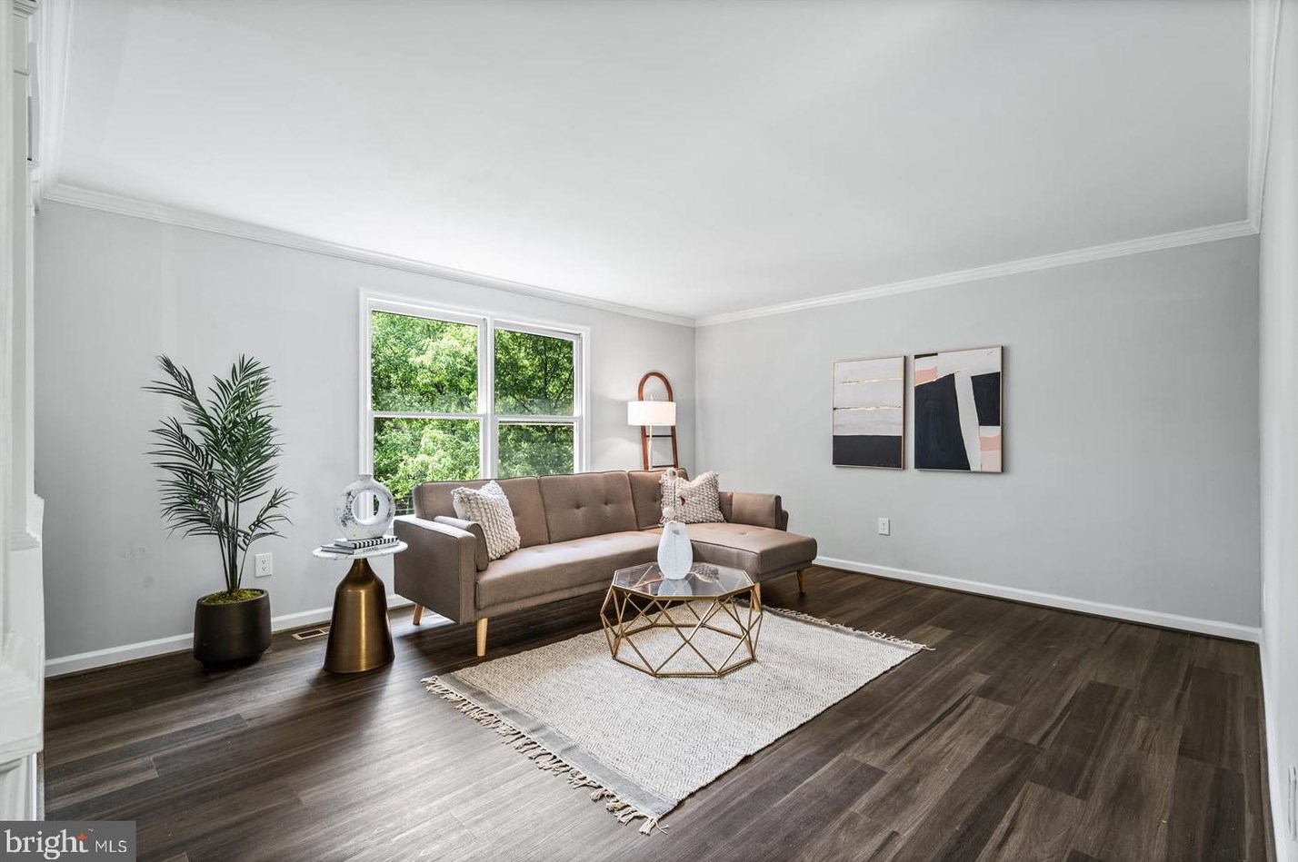 1011 Aquia Dr, Stafford VA  22554-1940 exterior