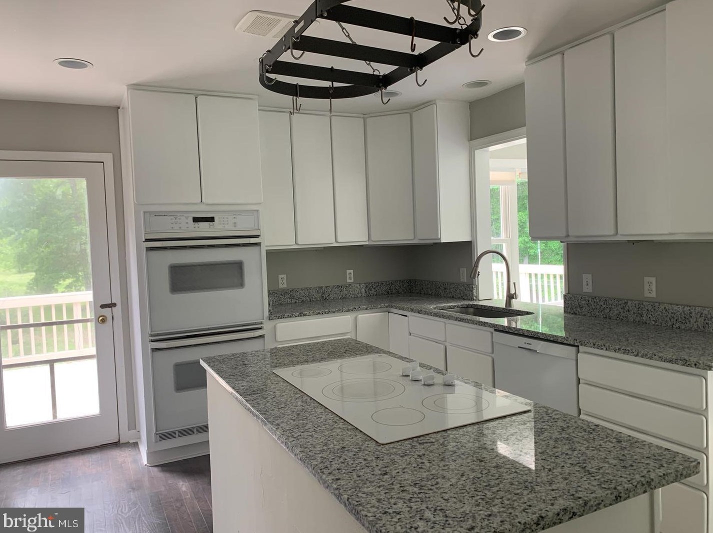 63 Lincoln Dr, Stafford, VA 22554