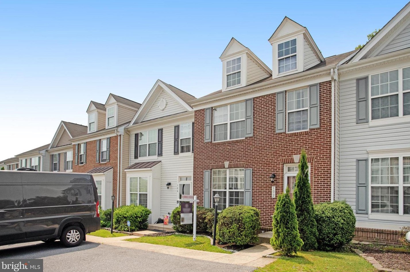 102 Macon Dr, Stafford, VA 22554