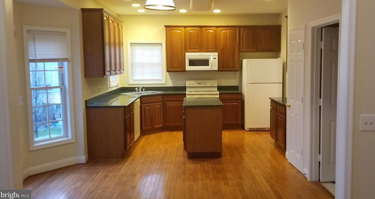 14 Stratford Hall Ct, Fredericksburg, VA 22406
