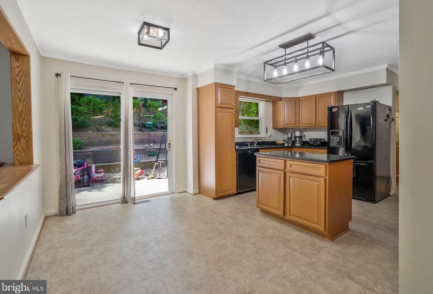 1101 Cape Cod Dr, Stafford VA  22554-2121 exterior