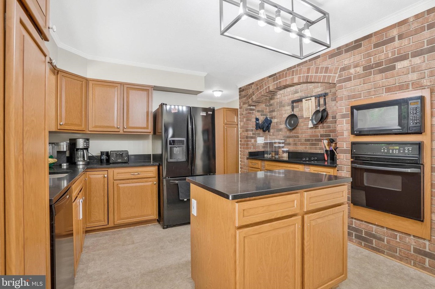 1101 Cape Cod Dr, Stafford VA  22554-2121 exterior