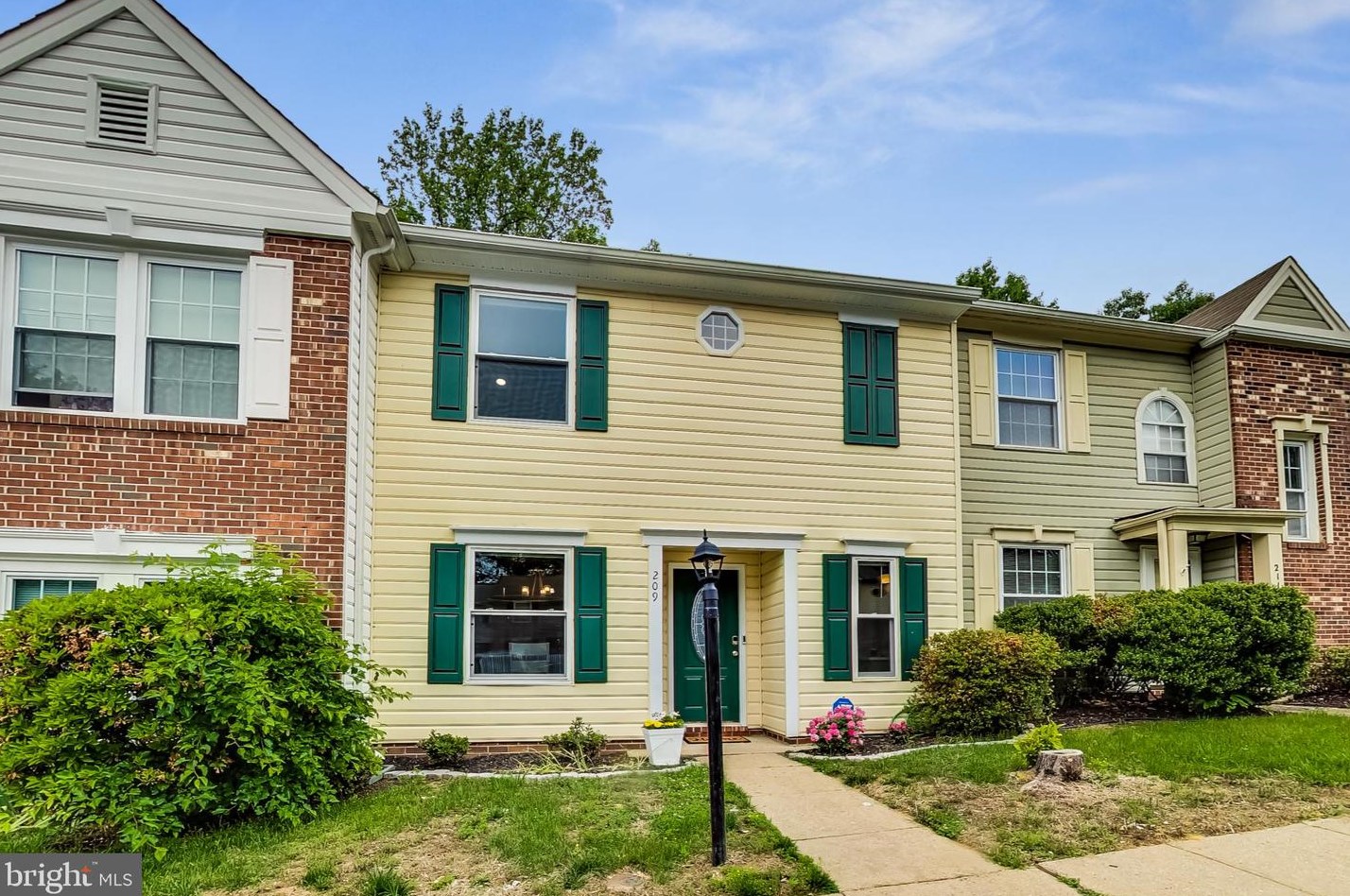 209 Wind Ridge Dr, Stafford, VA 22554