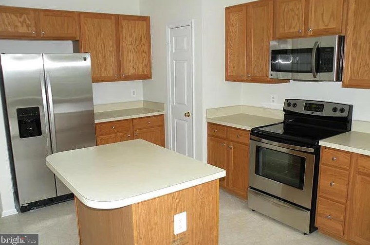 1 Puller Pl, Stafford, VA 22556