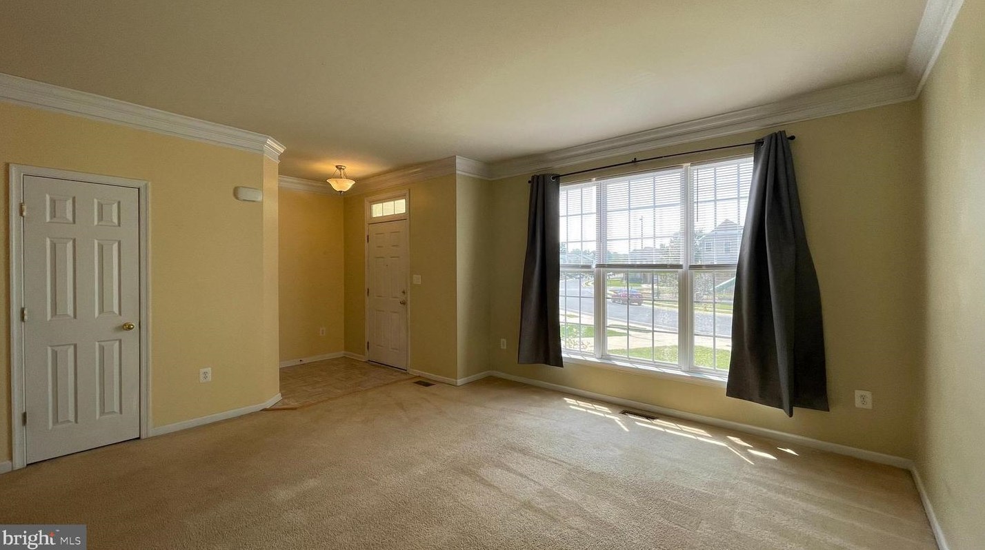 182 Executive Cir, Stafford VA  22554-7134 exterior