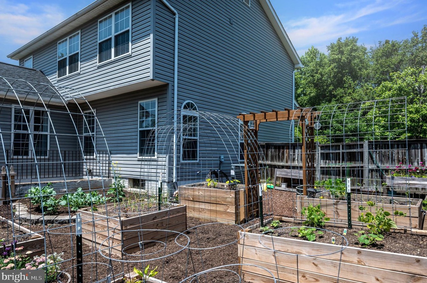 1 Grace Ct, Stafford VA 22556-8025 exterior