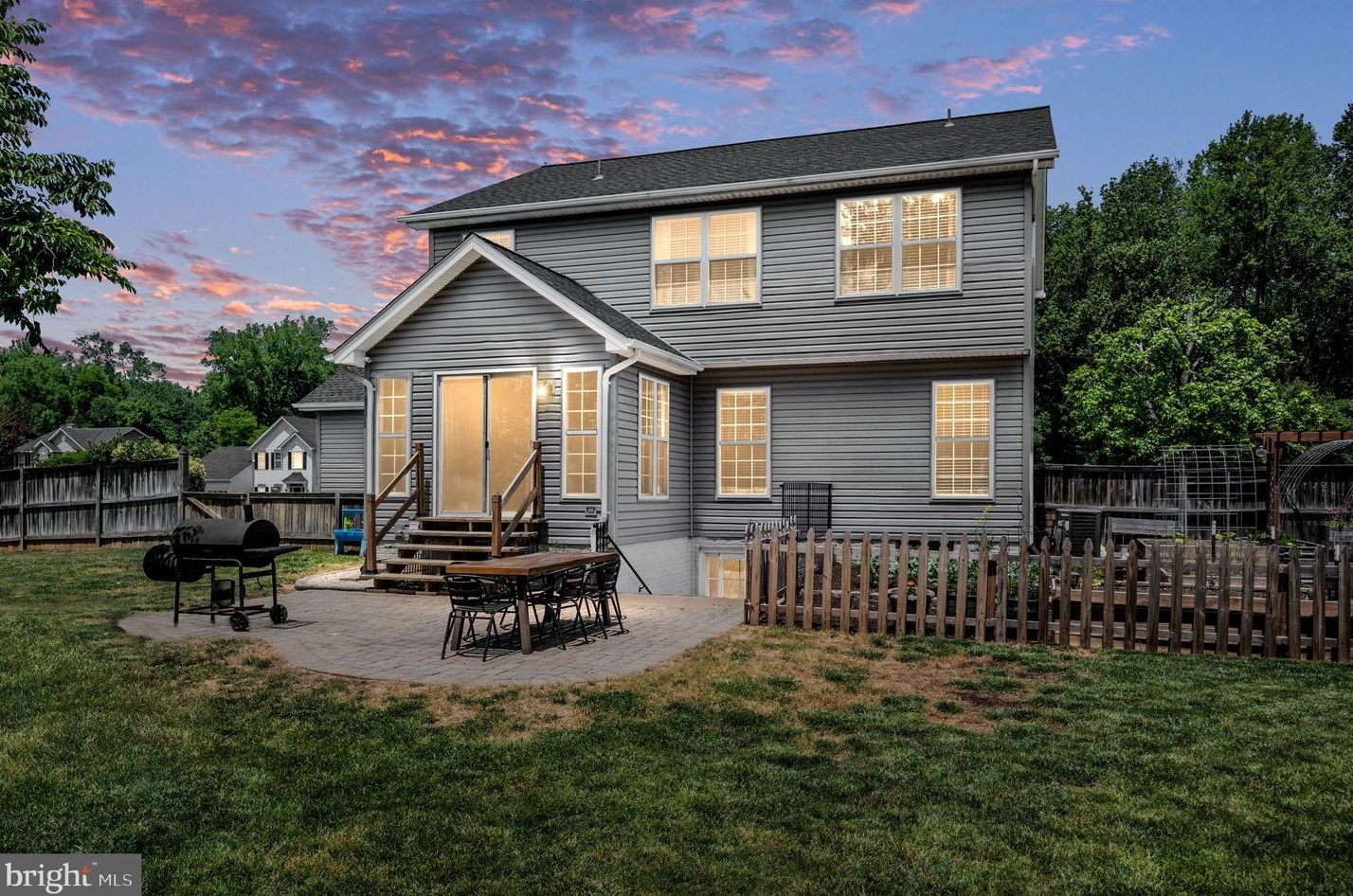 1 Grace Ct, Stafford VA 22556-8025 exterior