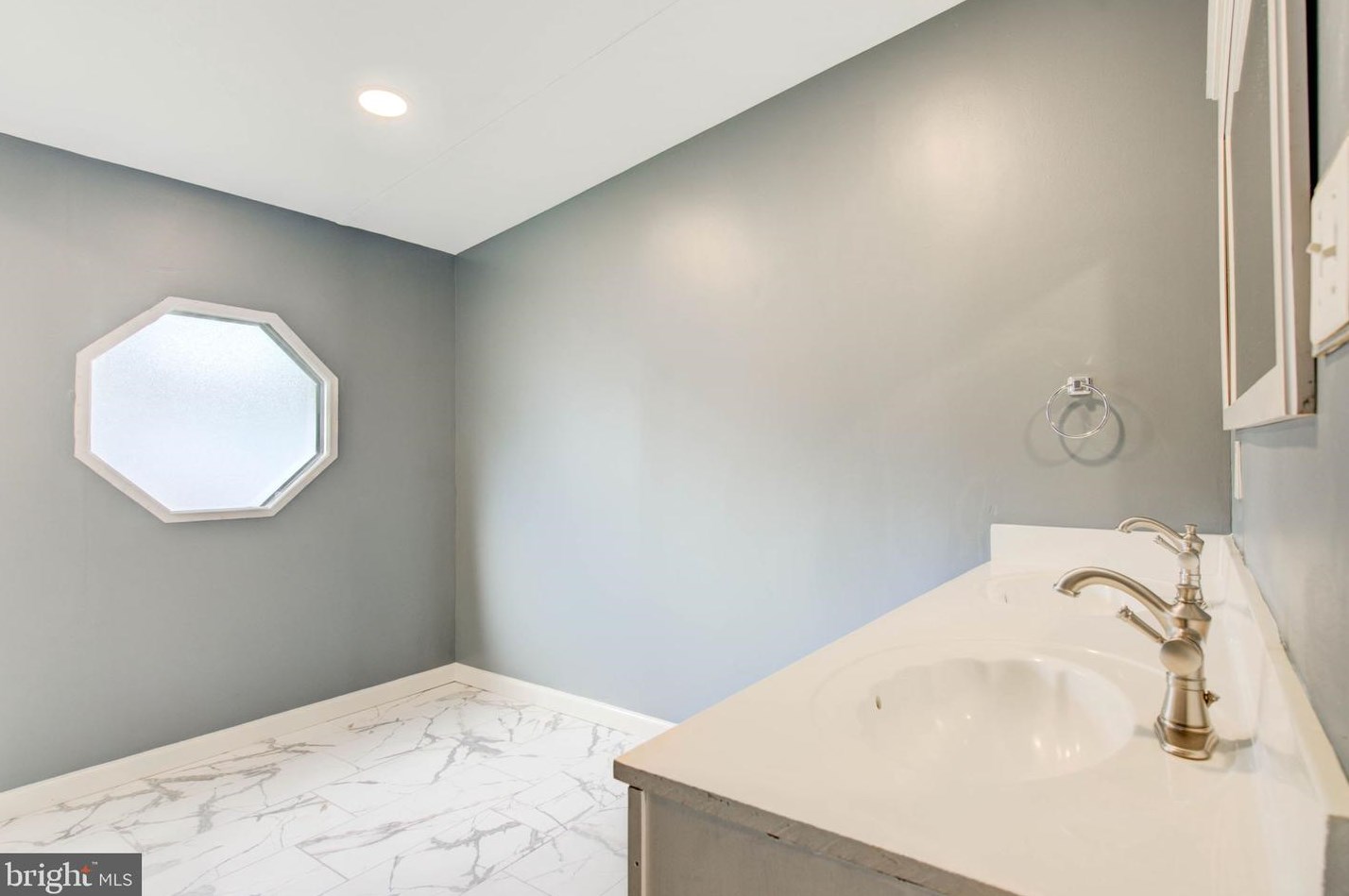 41 Draper Cir, Stafford VA 22554-4754 exterior