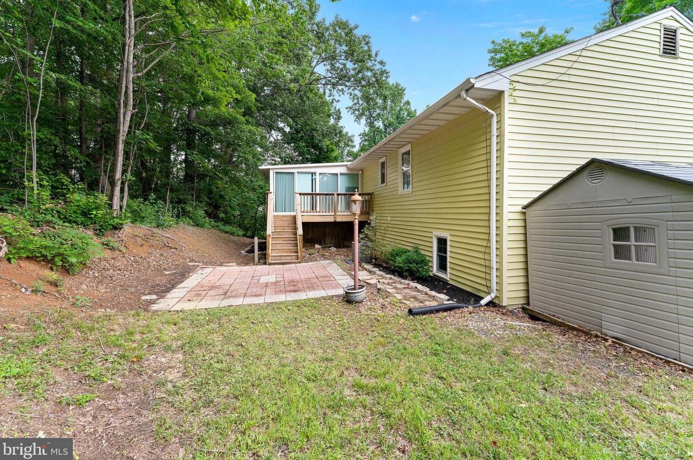 19 Moss Dr, Stafford VA 22556-1839 exterior