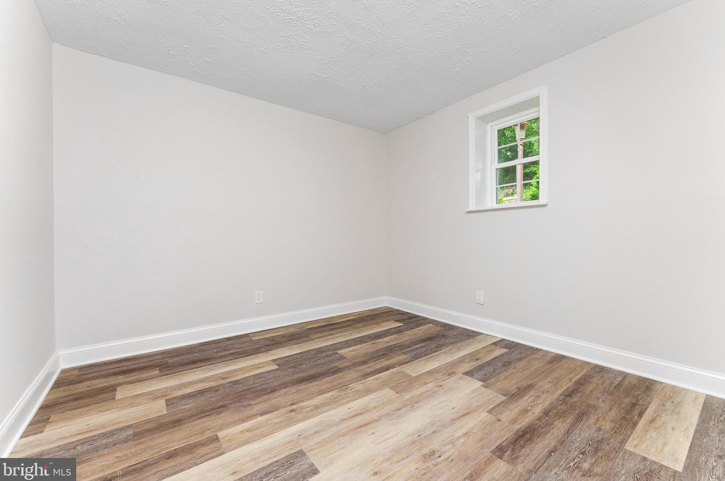 19 Moss Dr, Stafford VA 22556-1839 exterior