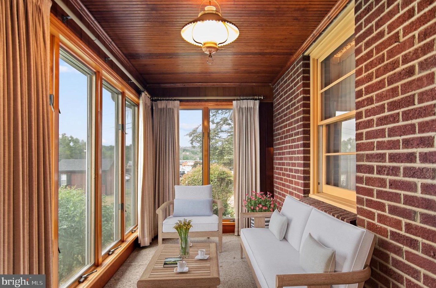 215 Chatham Heights Rd, Fredericksburg, VA 22405