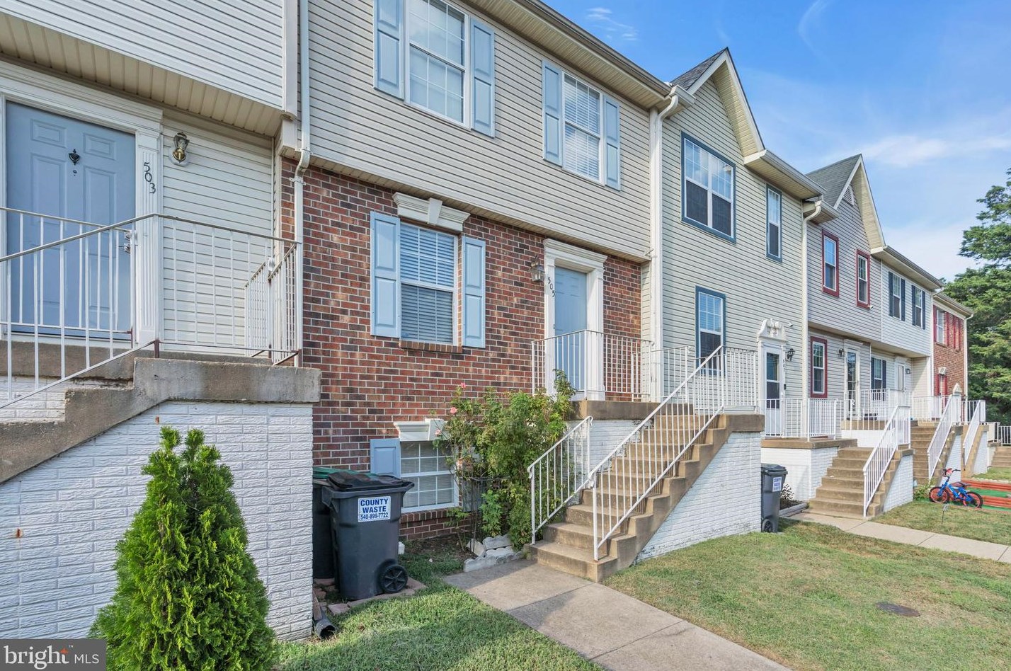 505 Mews Ct, Stafford, VA 22556-3894