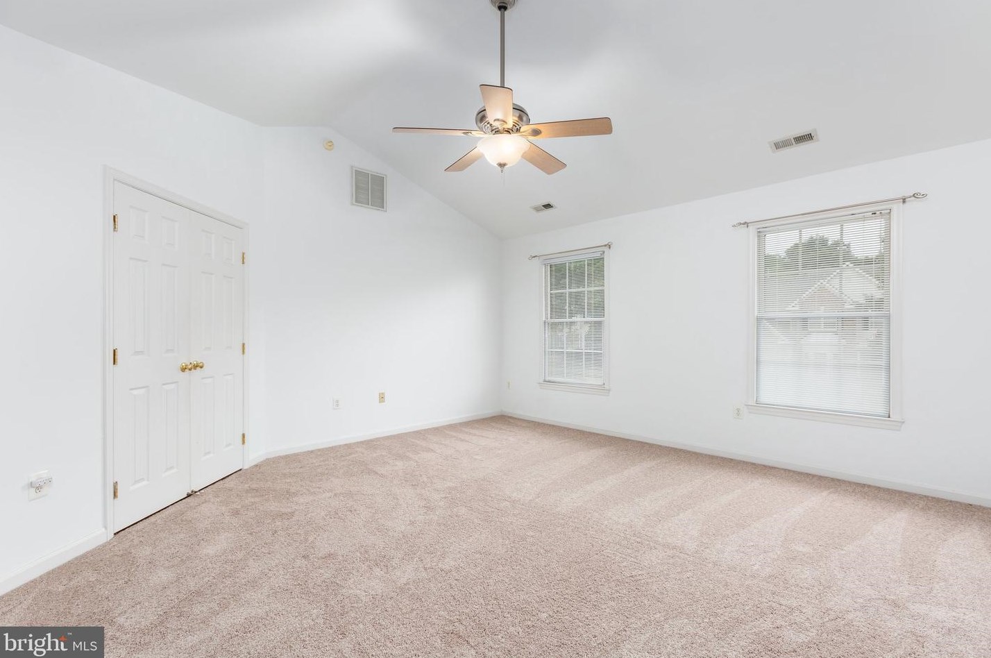 5 Scotland Cir, Stafford VA 22554-7612 exterior