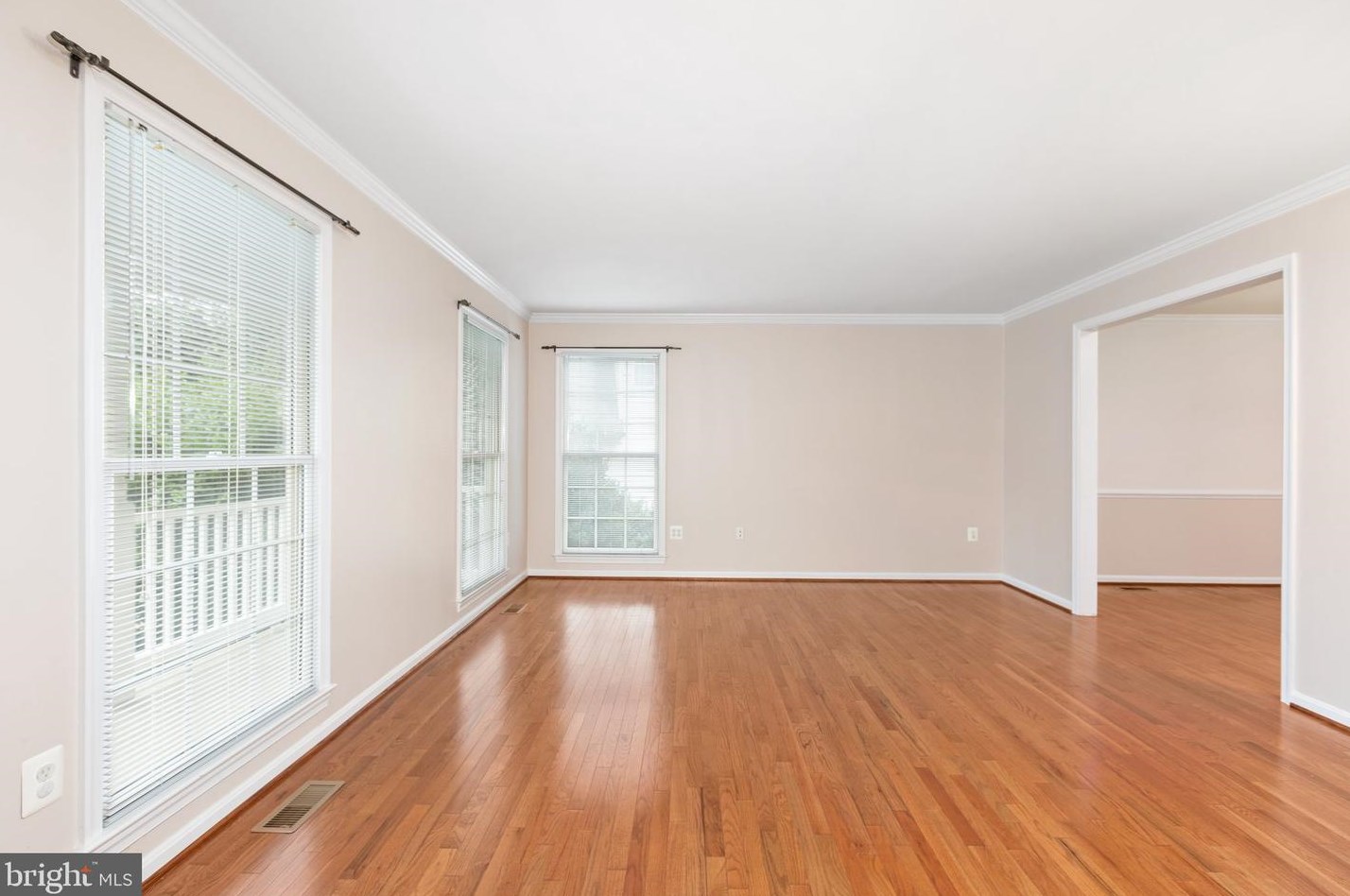 5 Scotland Cir, Stafford VA 22554-7612 exterior