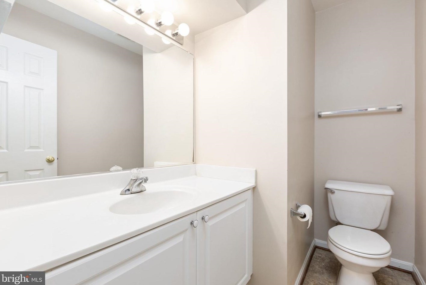 5 Scotland Cir, Stafford VA 22554-7612 exterior