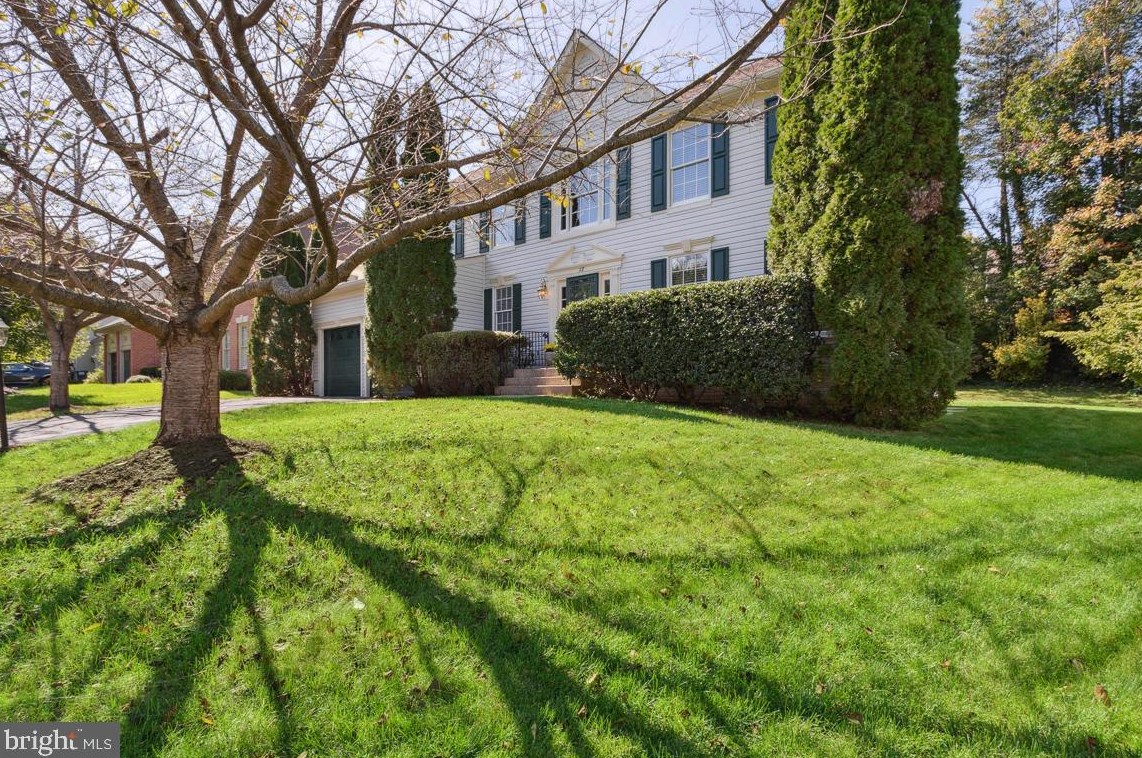 17 Legal Ct, Stafford, VA 22554-7804