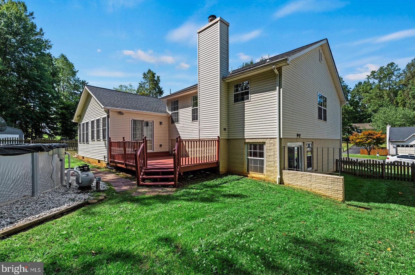 10 Darbywood Ct, Stafford VA 22554-7848 exterior